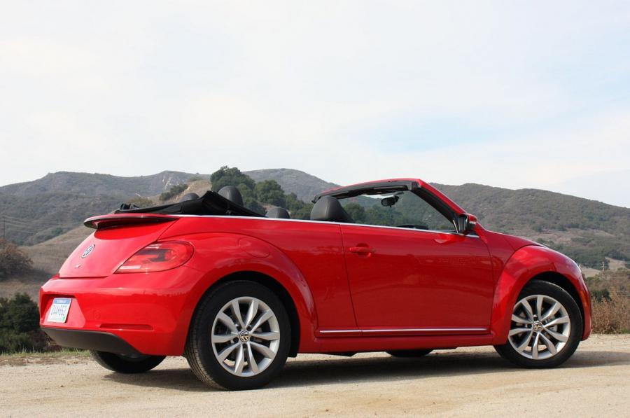  Volkswagen Beetle TDi Cabriolet 2013 года  (фото 40 из 40)
